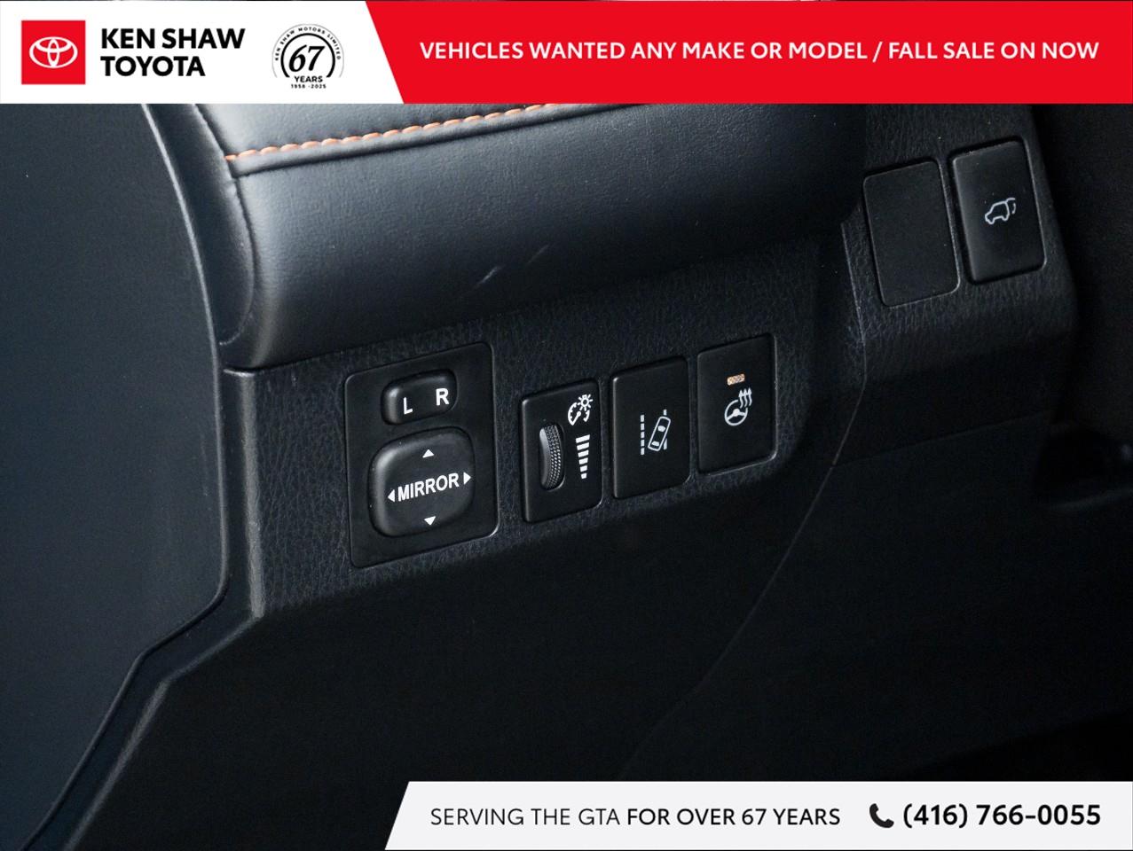 2017 Toyota RAV4 Hybrid SE 4dr All-Wheel Drive Photo