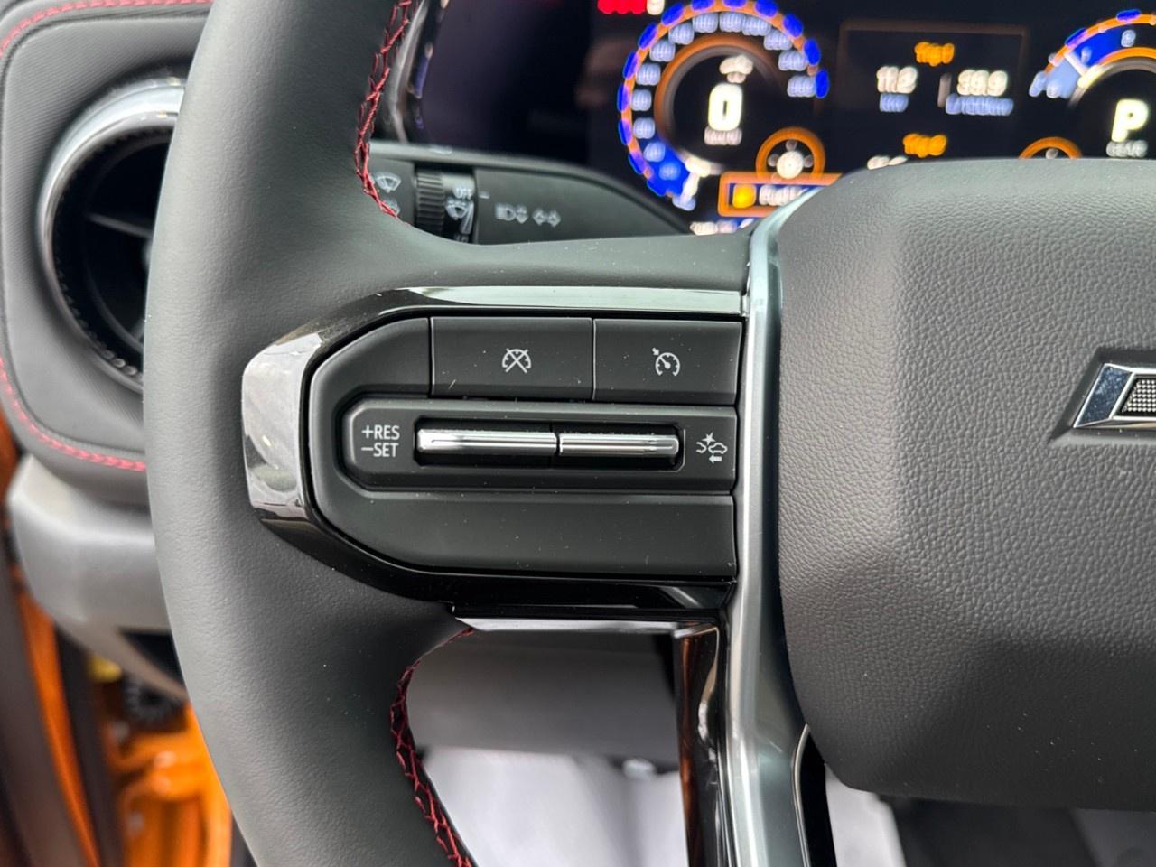 2026 Chevrolet Colorado Crew Cab Short Box 4-Wheel Drive Z71 Photo