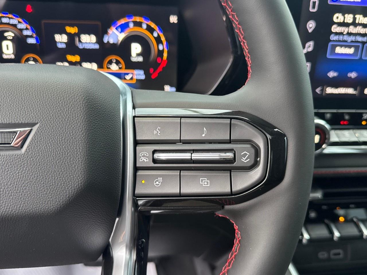 2026 Chevrolet Colorado Crew Cab Short Box 4-Wheel Drive Z71 Photo