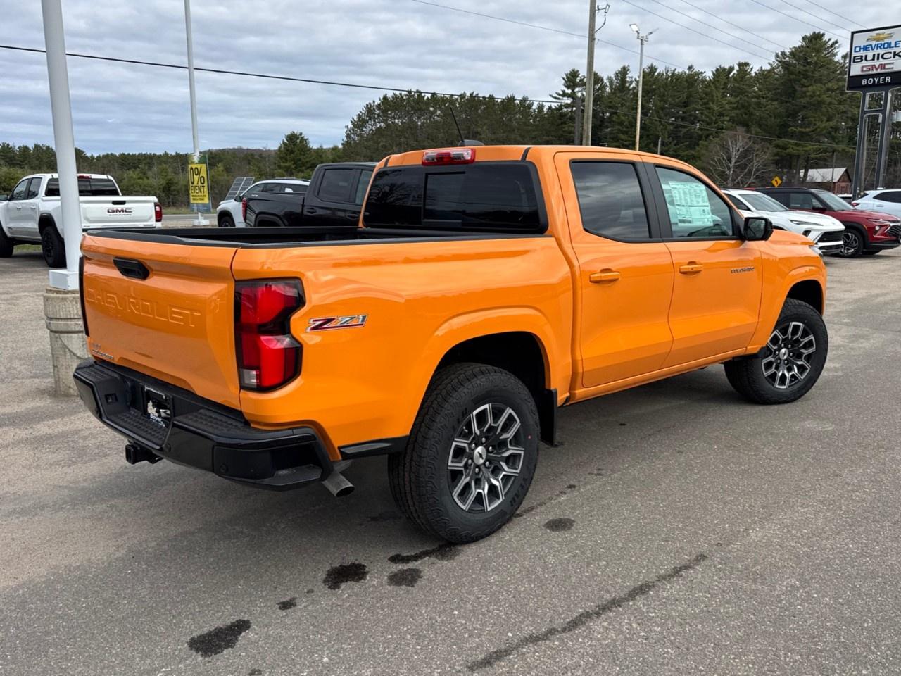 2026 Chevrolet Colorado Crew Cab Short Box 4-Wheel Drive Z71 Photo4
