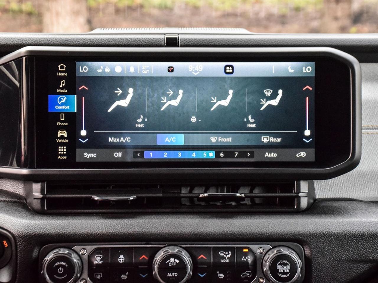 2024 Jeep Wrangler Sport 4dr 4x4 Photo