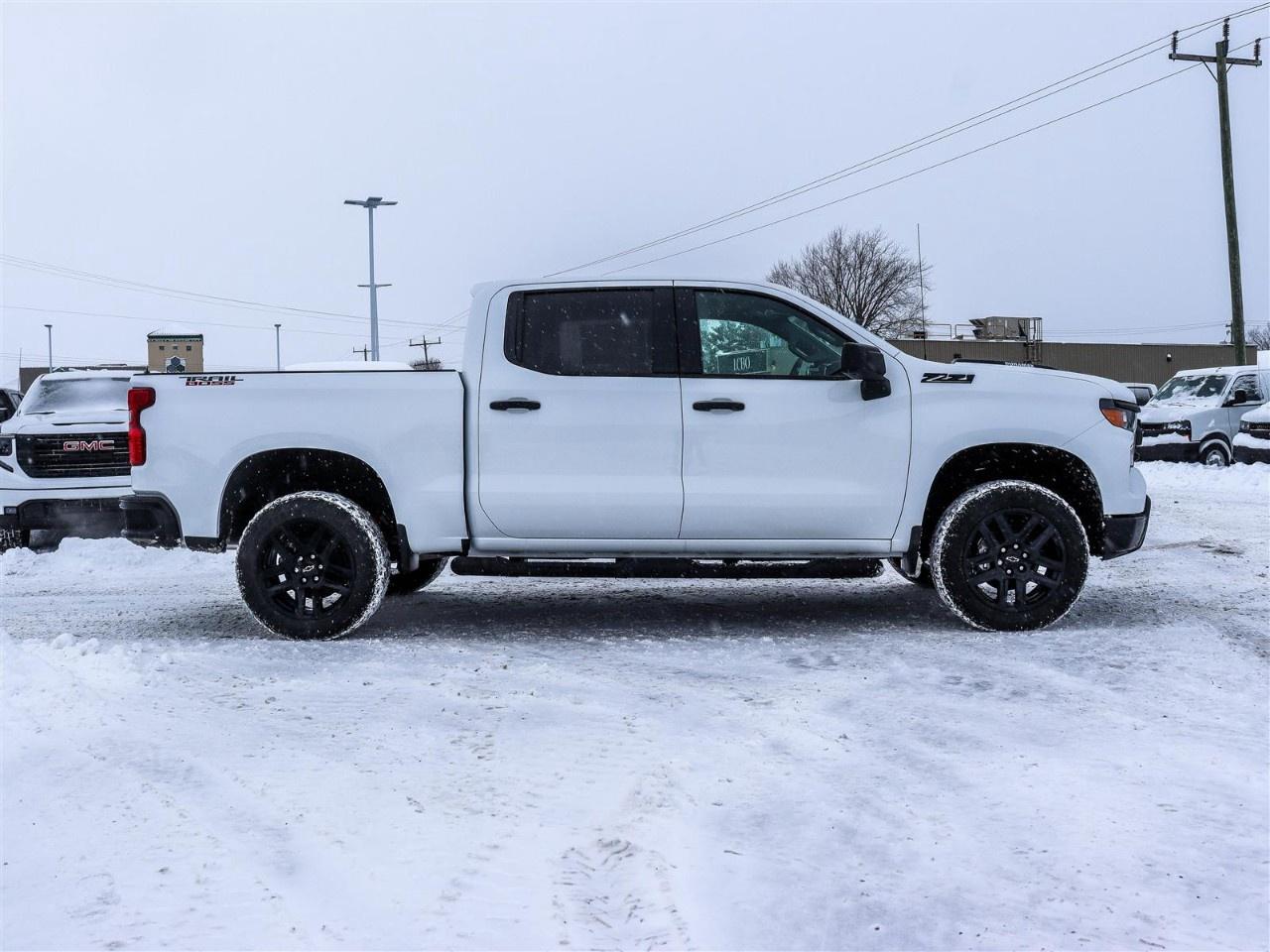 2026 Chevrolet Silverado 1500 Crew Cab Short Box 4-Wheel Drive Custom Trail Boss Photo4