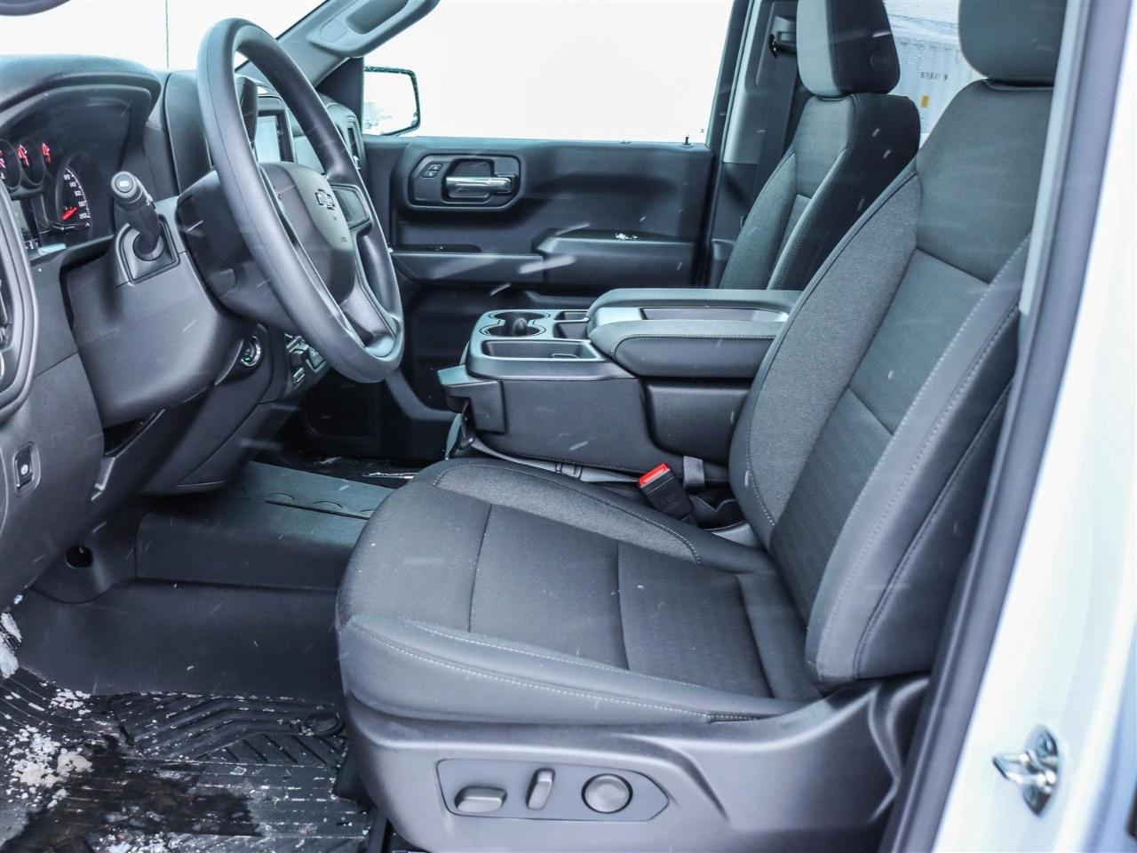 2026 Chevrolet Silverado 1500 Crew Cab Short Box 4-Wheel Drive Custom Trail Boss Photo