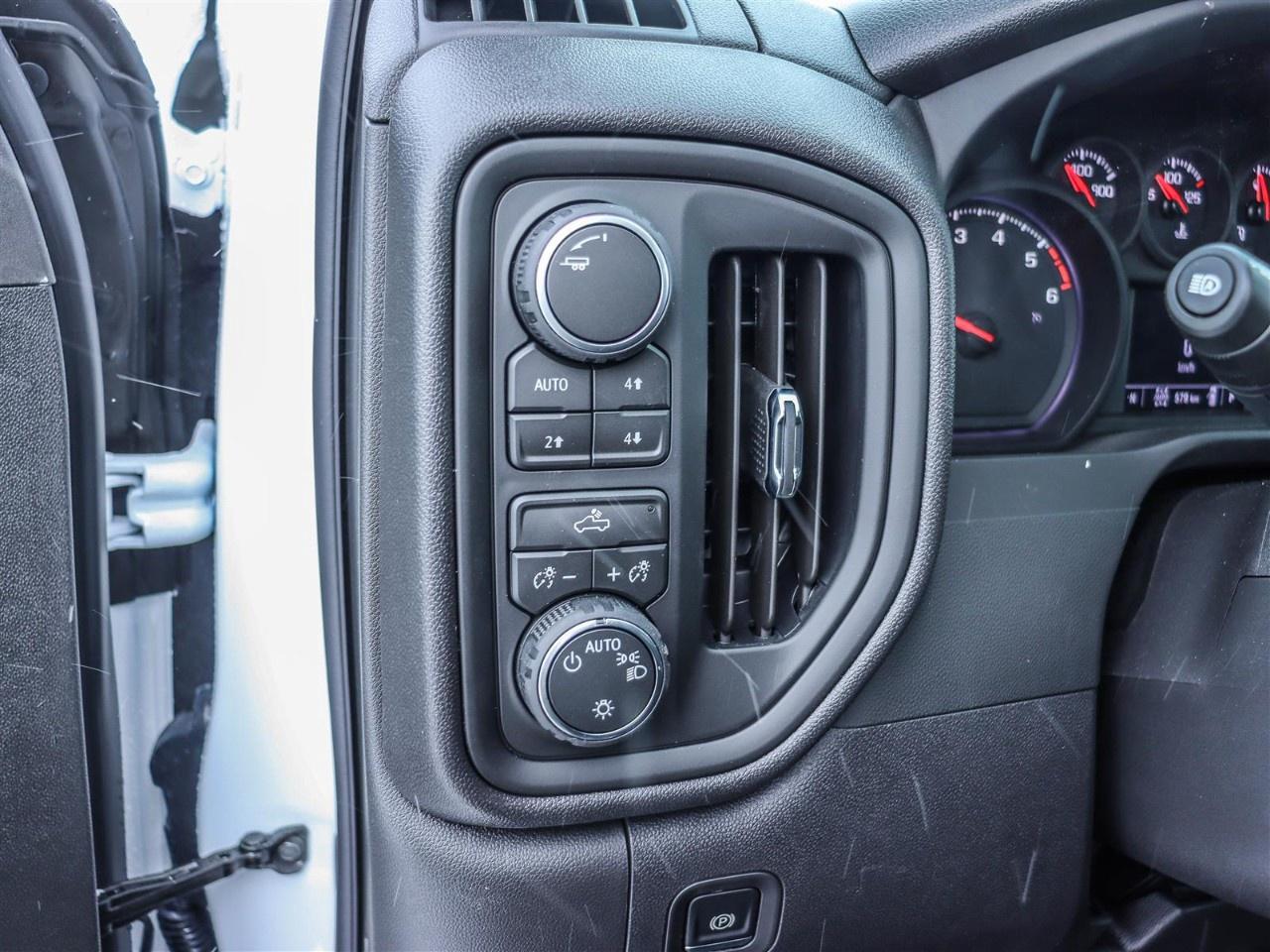 2026 Chevrolet Silverado 1500 Crew Cab Short Box 4-Wheel Drive Custom Trail Boss Photo