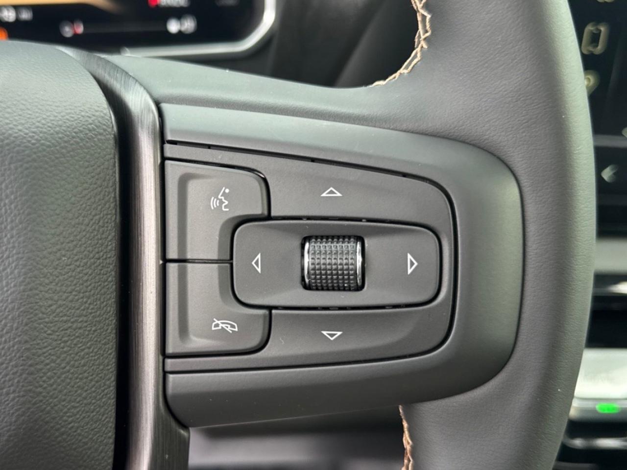 2026 GMC SIERRA 2500HD Crew Cab Standard Box 4-Wheel Drive AT4 Photo