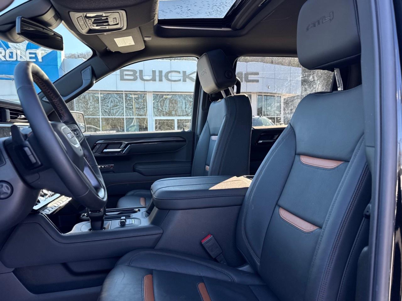 2026 GMC Sierra 1500 Crew Cab Short Box 4-Wheel Drive AT4 Photo