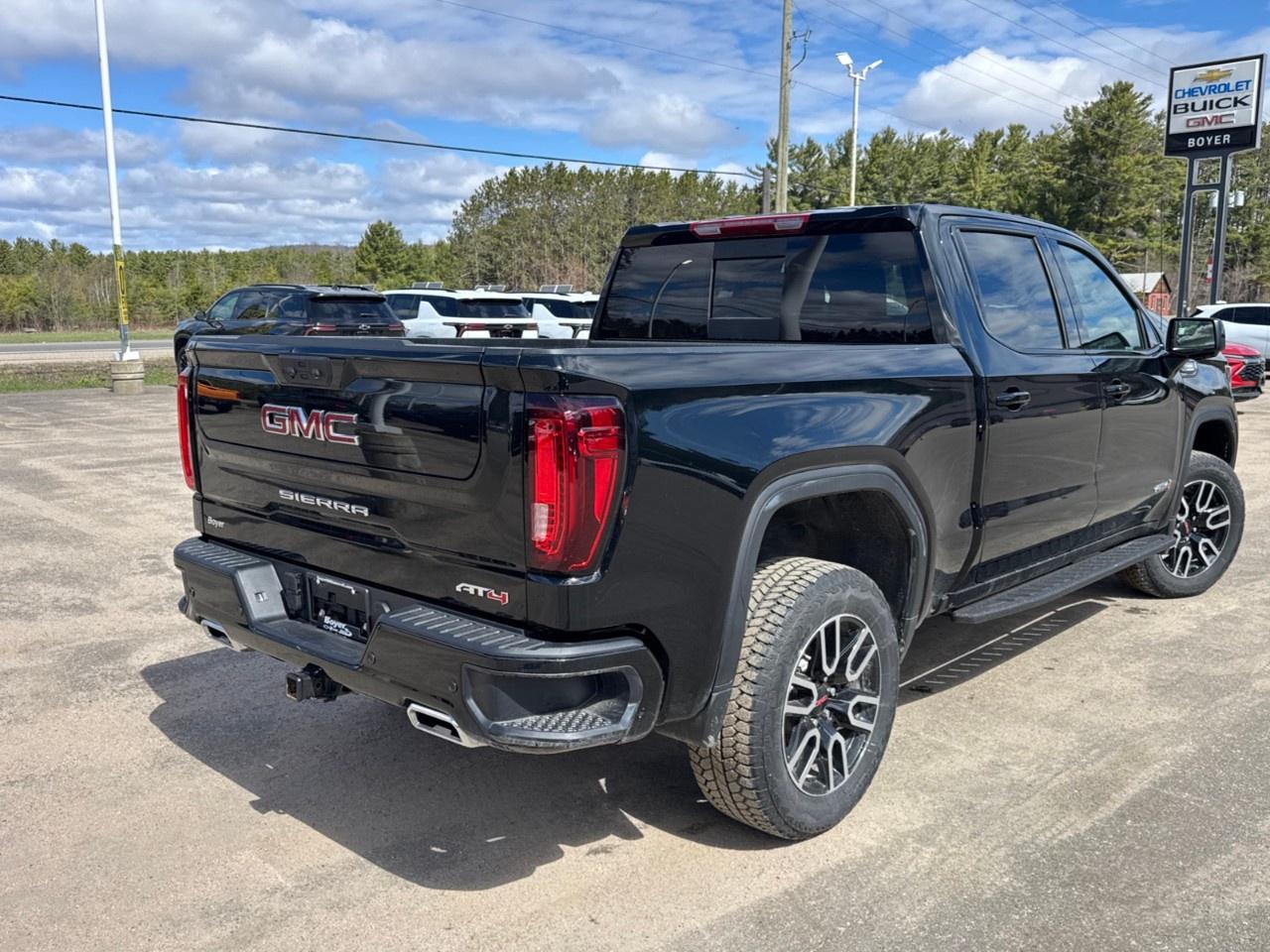 2026 GMC Sierra 1500 Crew Cab Short Box 4-Wheel Drive AT4 Photo