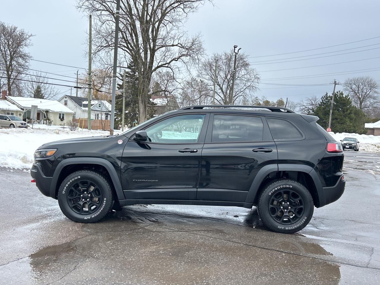 2022 Jeep Cherokee Trailhawk  3.2L/4X4/NAVIGATION  CALL PICTON 76K Photo2