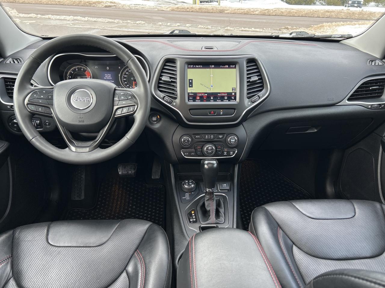 2022 Jeep Cherokee Trailhawk  3.2L/4X4/NAVIGATION  CALL PICTON 76K Photo