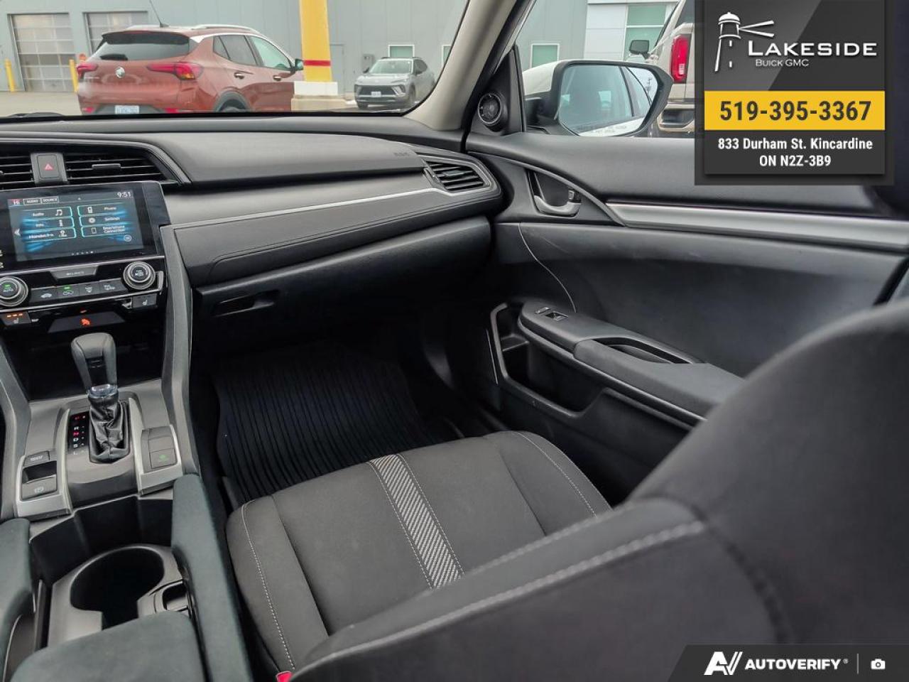 2017 Honda Civic LX (CVT) 4dr Sedan Photo