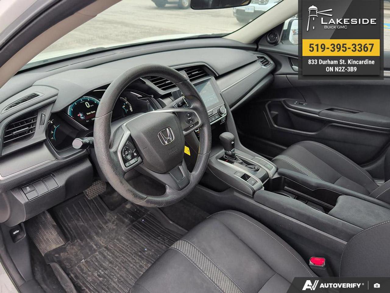 2017 Honda Civic LX (CVT) 4dr Sedan Photo