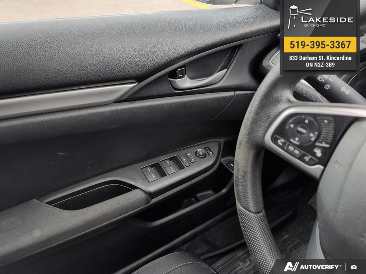 2017 Honda Civic LX (CVT) 4dr Sedan Photo