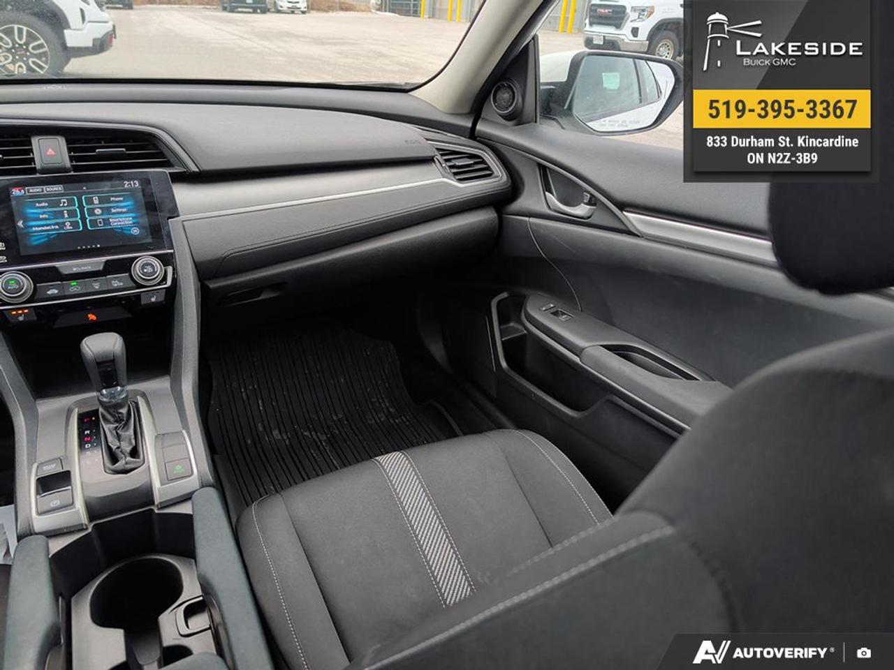 2017 Honda Civic LX (CVT) 4dr Sedan Photo