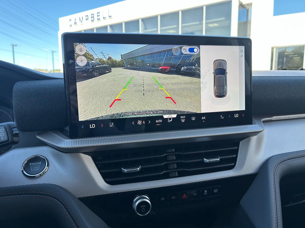 2025 Ford Explorer Active 4dr 4x4 Photo