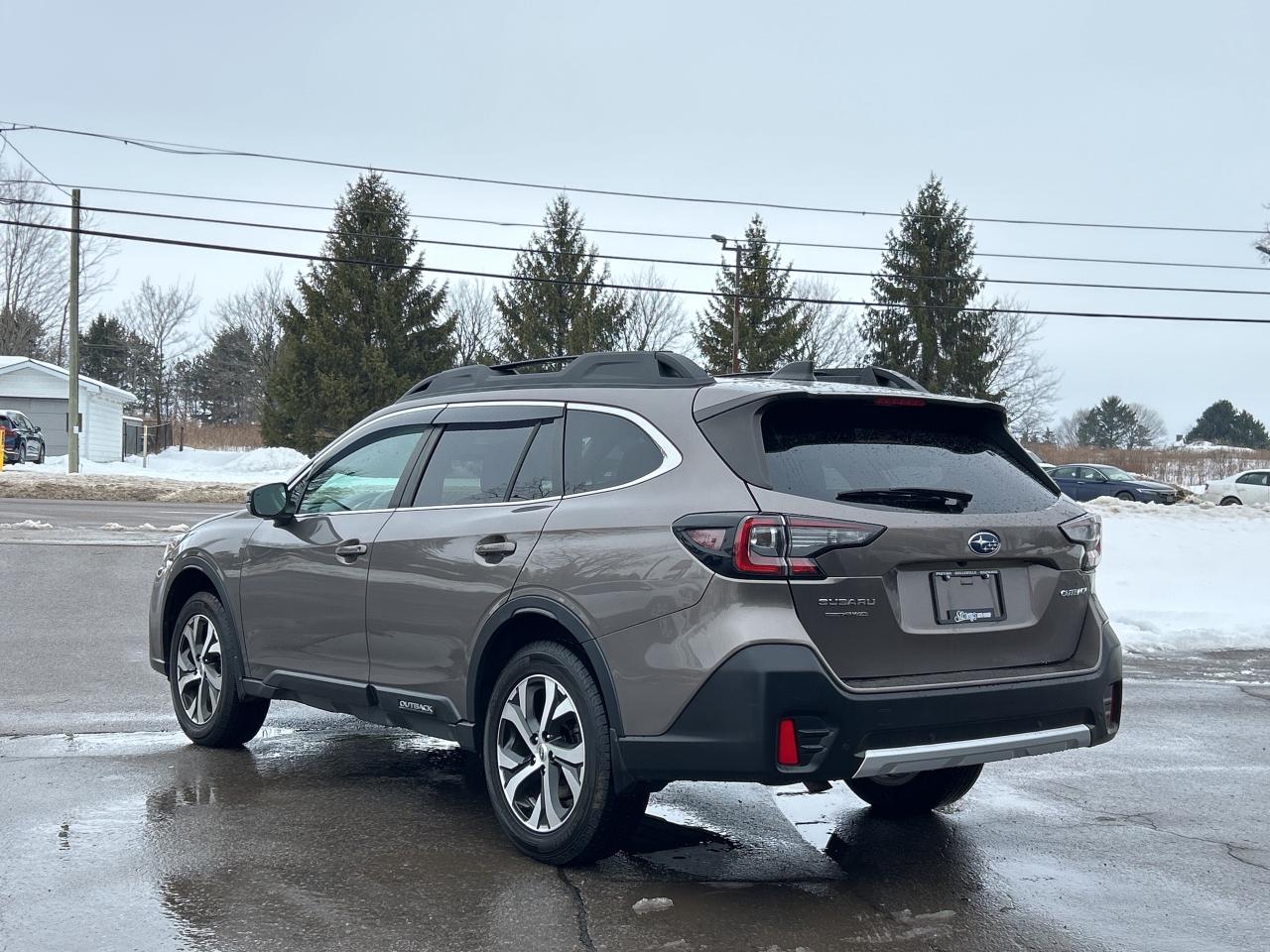 2021 Subaru Outback Limited LEATHER/NAV/ADAPTIVE CRUISE CALL PICTON Photo3