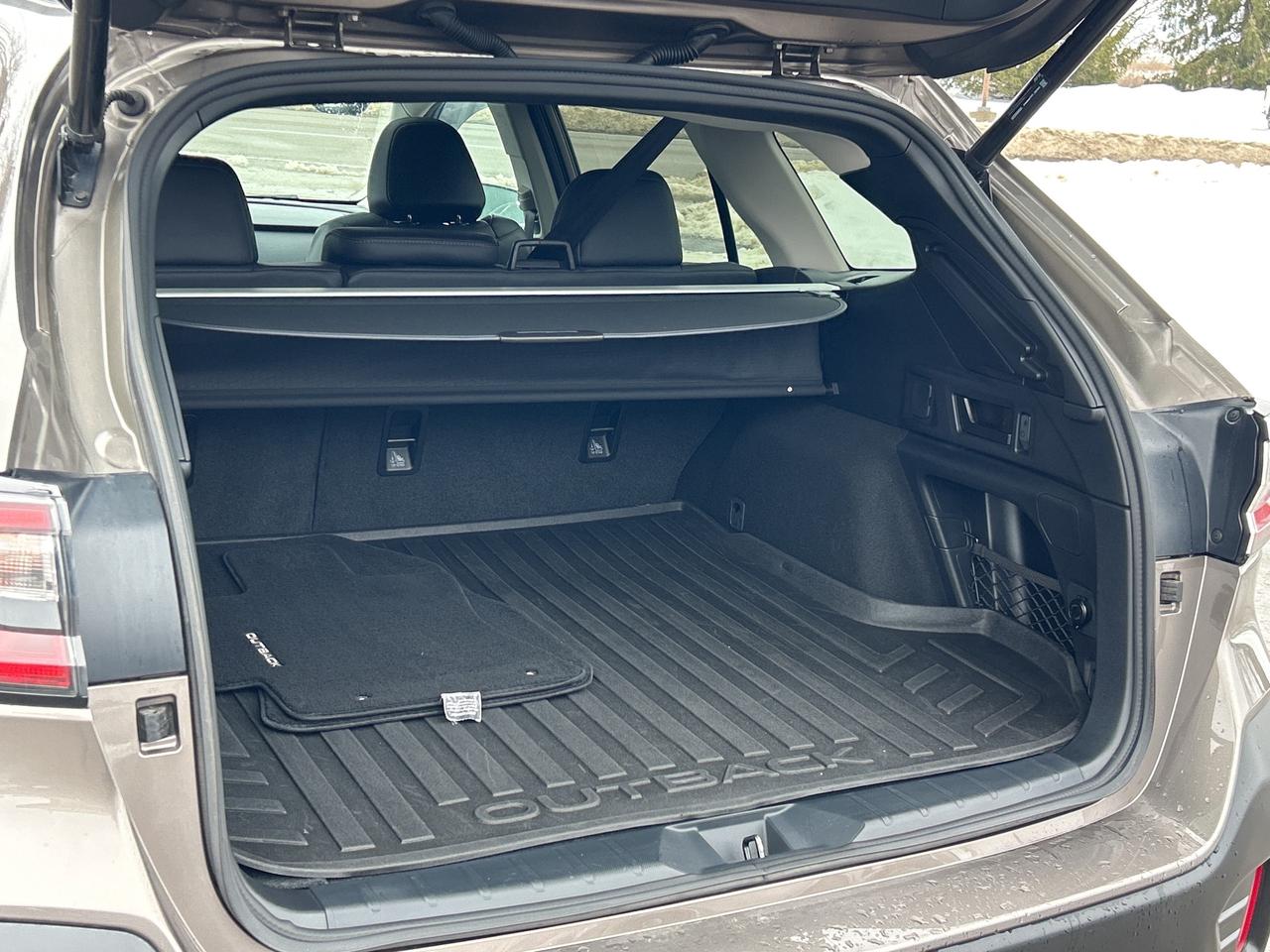 2021 Subaru Outback Limited LEATHER/NAV/ADAPTIVE CRUISE CALL PICTON Photo