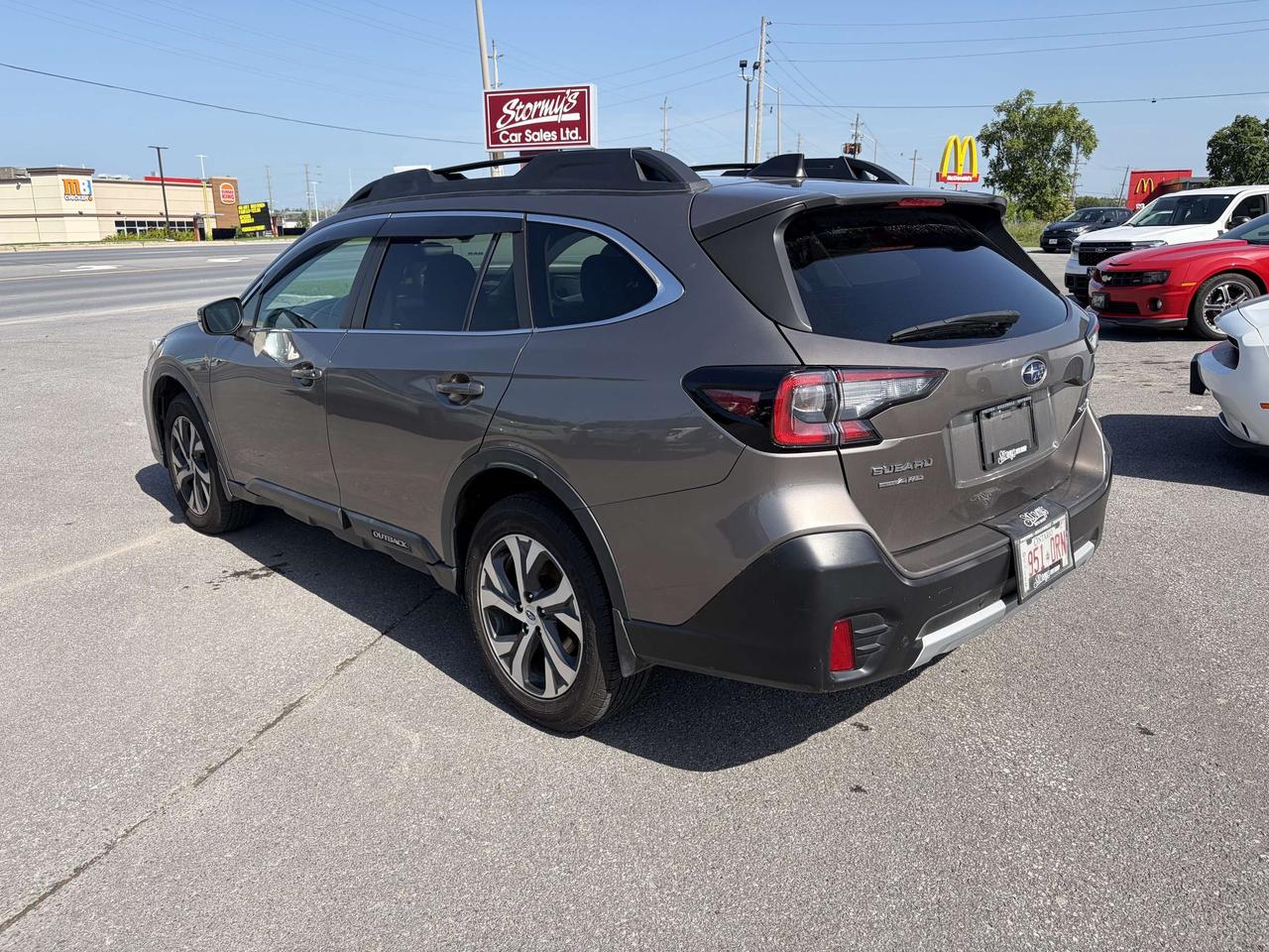 2021 Subaru Outback Limited LEATHER/NAV/CALL NAPANEE Photo