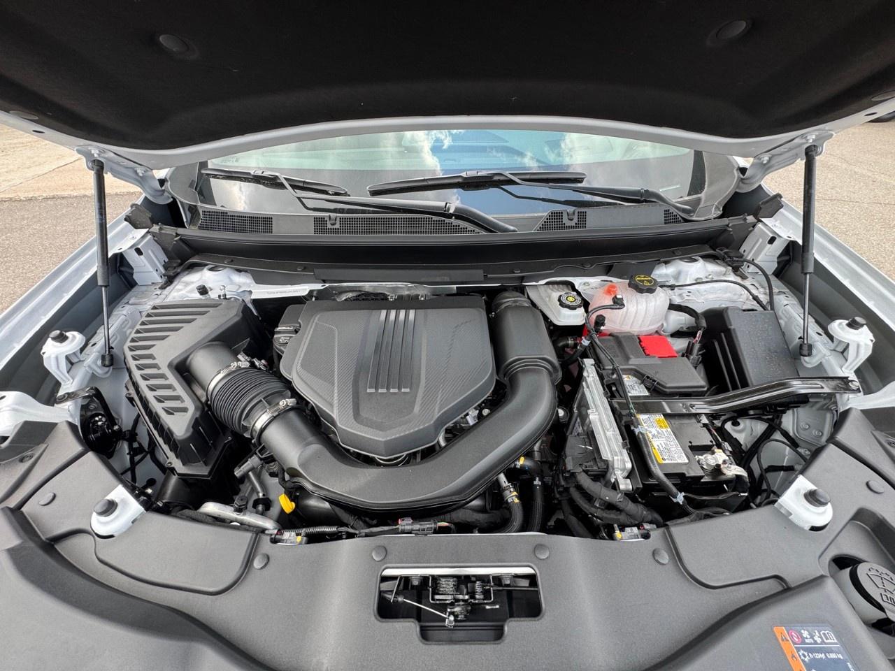 2025 GMC Acadia AWD AT4 Photo