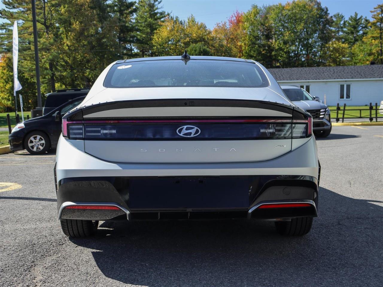 2026 Hyundai Sonata Preferred-Trend 4dr All-Wheel Drive Sedan Photo3