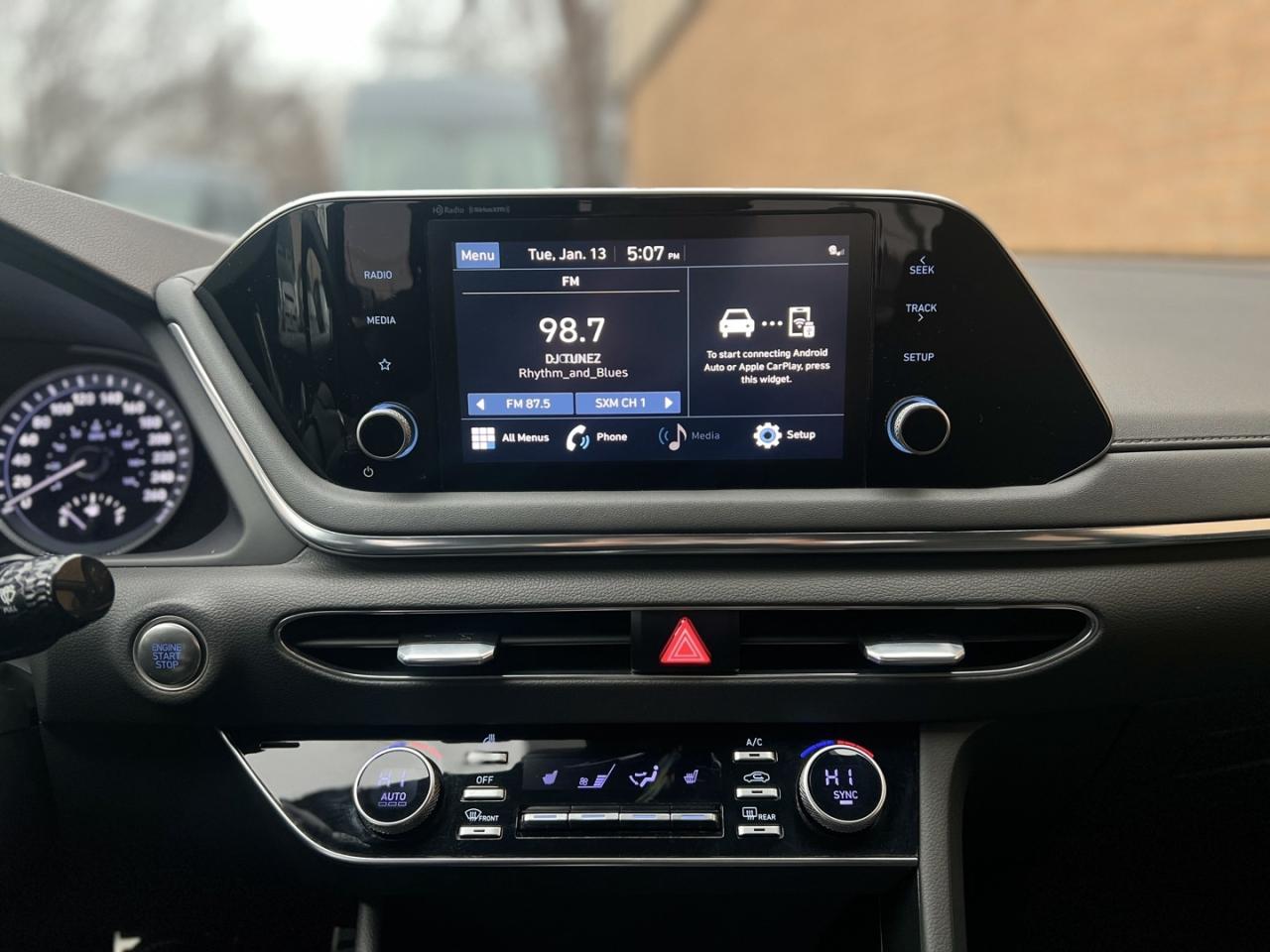 2022 Hyundai Sonata Sport 1.6T   Htd Steering   Pano Roof   Lane Assis Photo