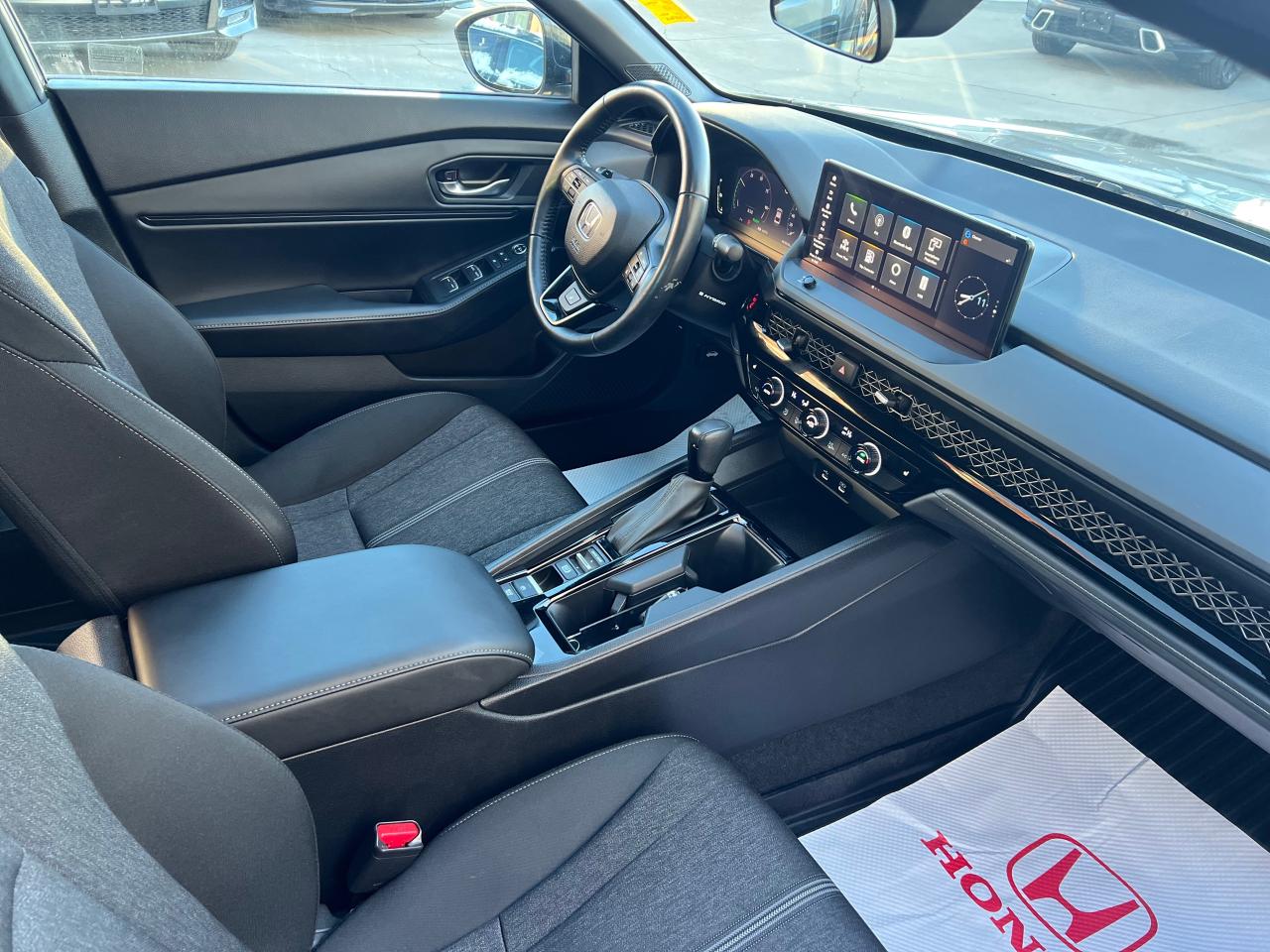 2023 Honda Accord Hybrid Sport 4dr Sedan Photo