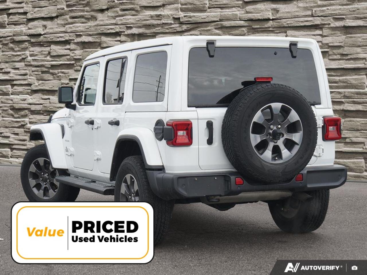 2020 Jeep WRANGLER UNLIMITED Sahara 4dr 4x4 Photo