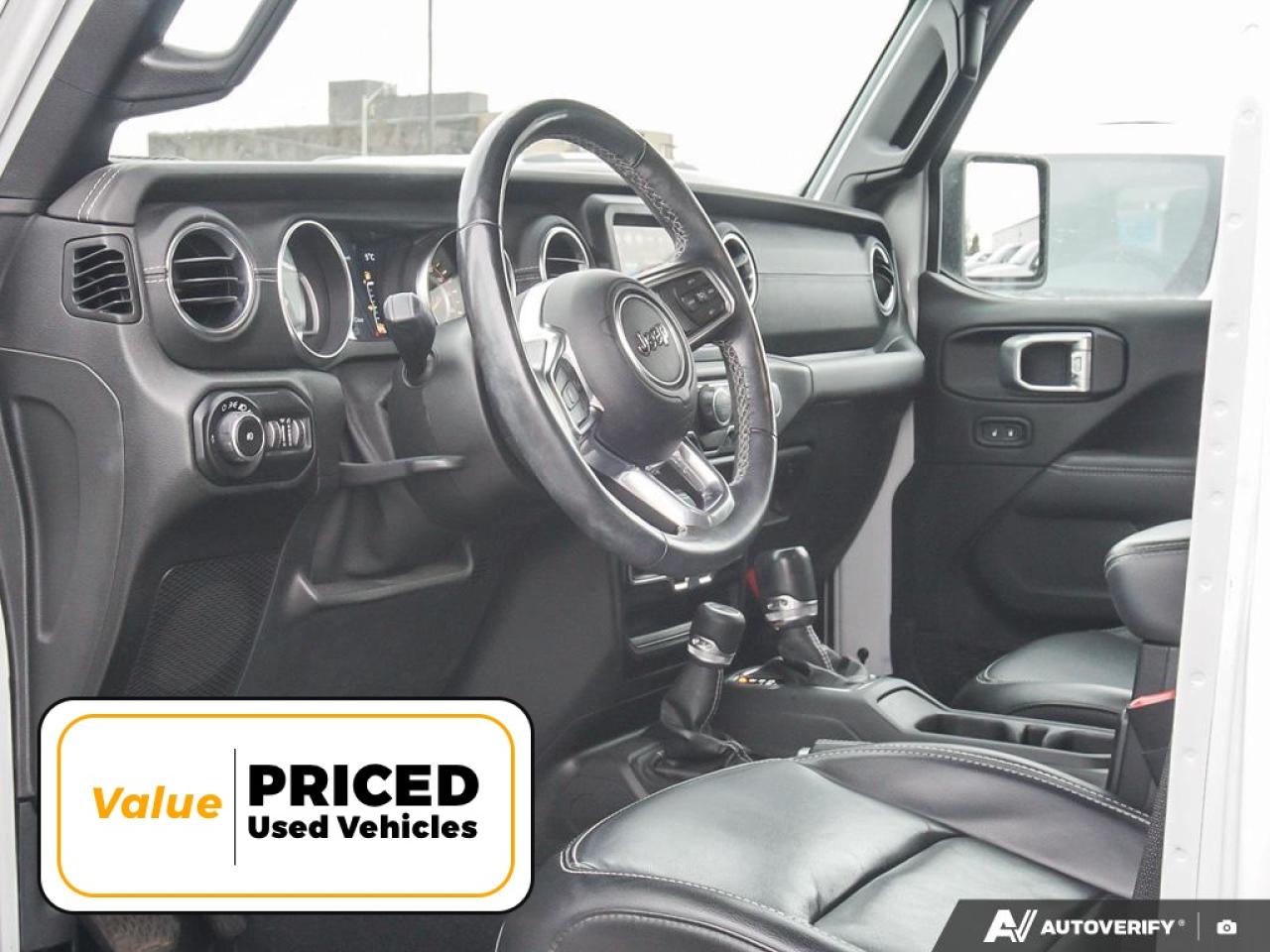 2020 Jeep WRANGLER UNLIMITED Sahara 4dr 4x4 Photo