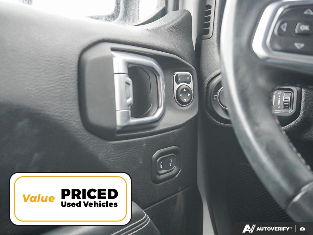 2020 Jeep WRANGLER UNLIMITED Sahara 4dr 4x4 Photo