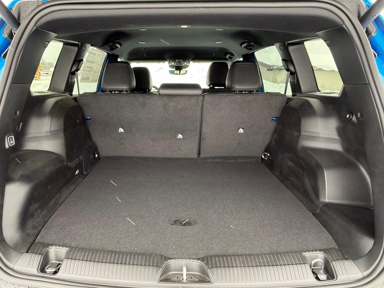 2026 Jeep Cherokee Laredo/Limited 4dr 4x4 Photo