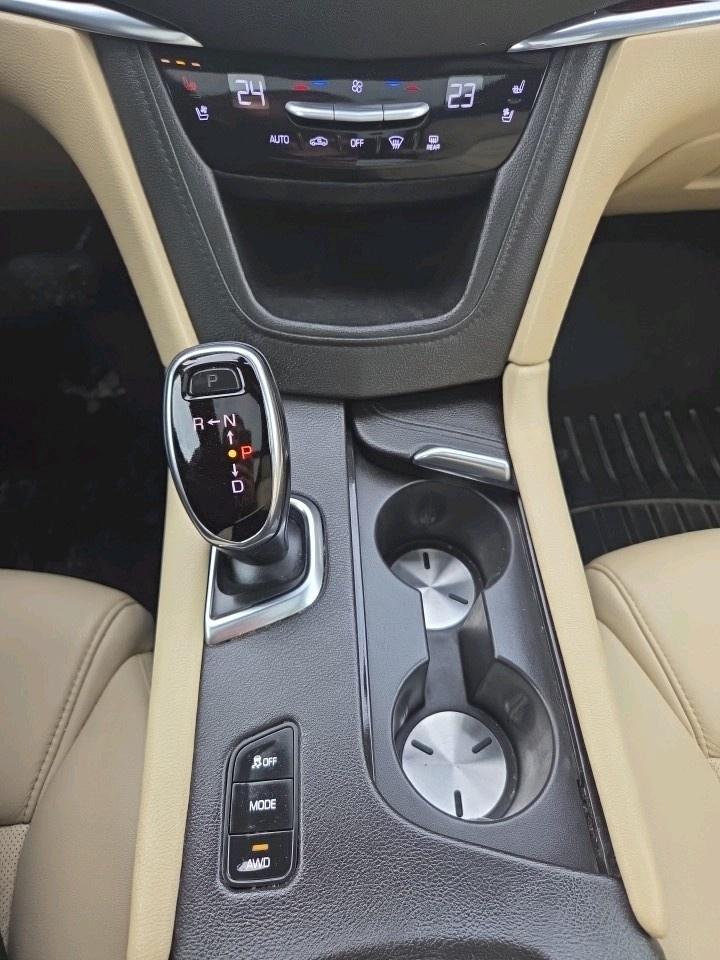 2018 Cadillac XT5 Premium Luxury 4dr All-Wheel Drive Photo