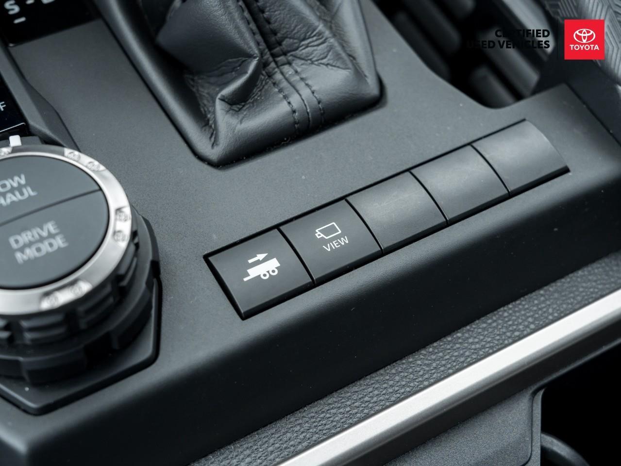 2025 Toyota 4Runner Hybrid Base 4dr 4x4 Photo