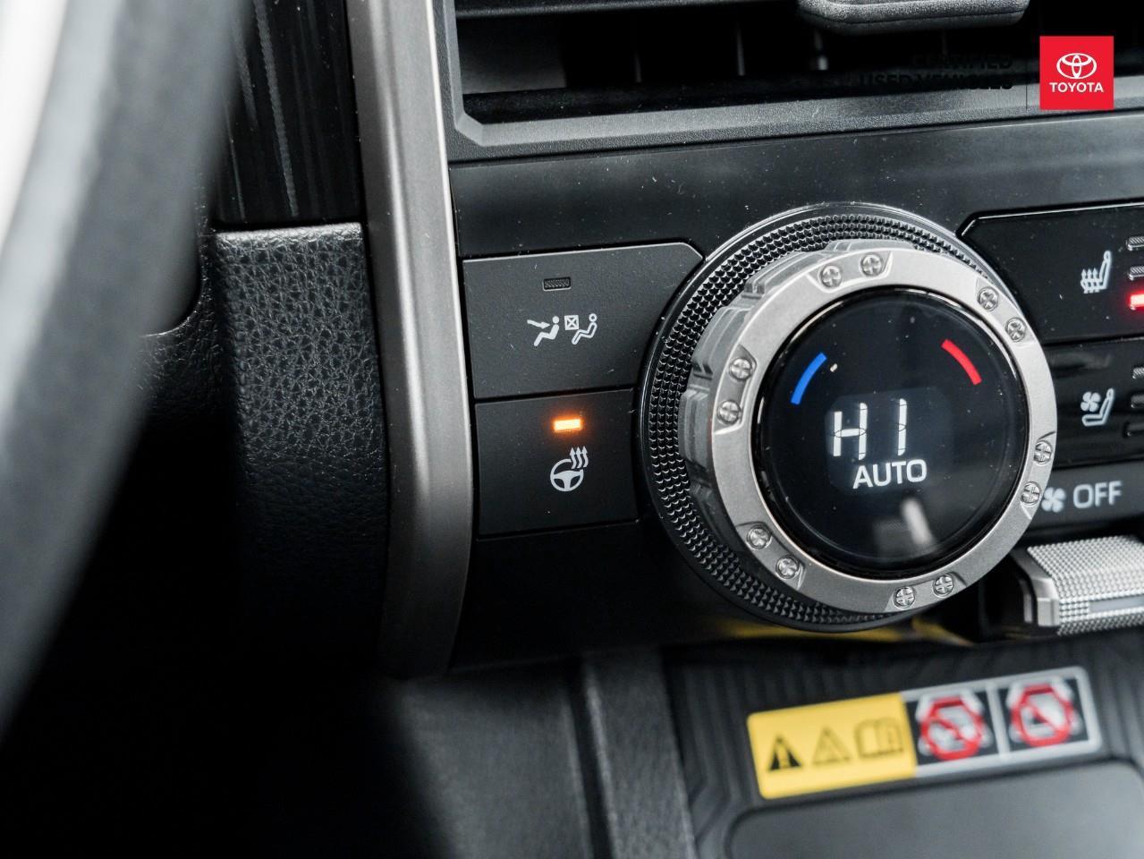 2025 Toyota 4Runner Hybrid Base 4dr 4x4 Photo