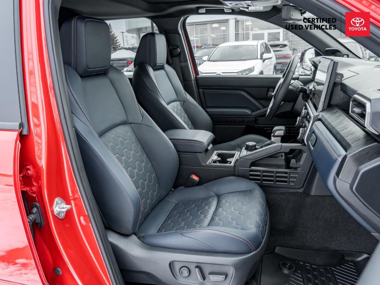 2025 Toyota 4Runner Hybrid Base 4dr 4x4 Photo