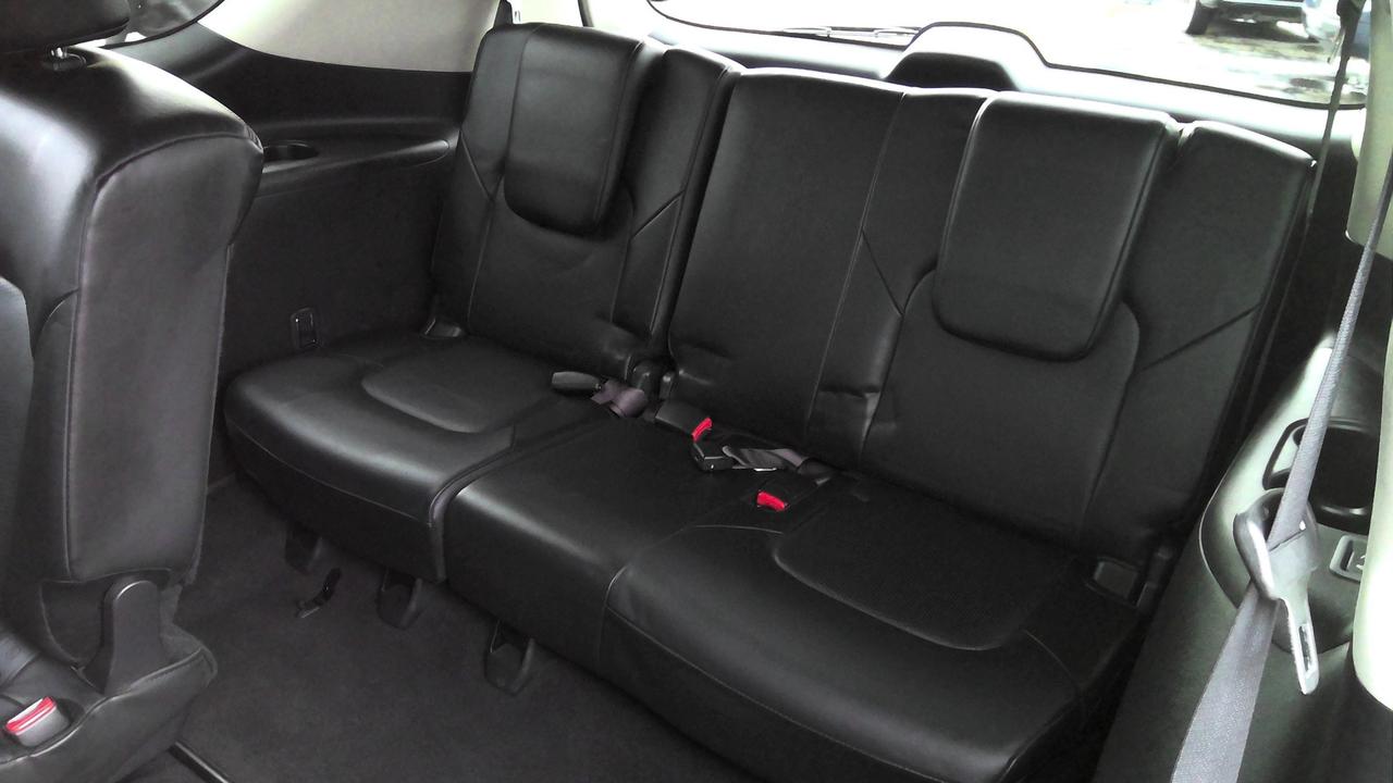 2019 Nissan Armada  Photo