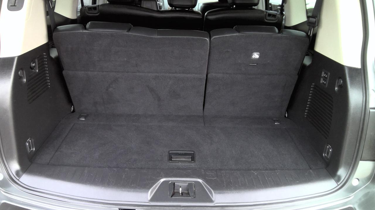 2019 Nissan Armada  Photo