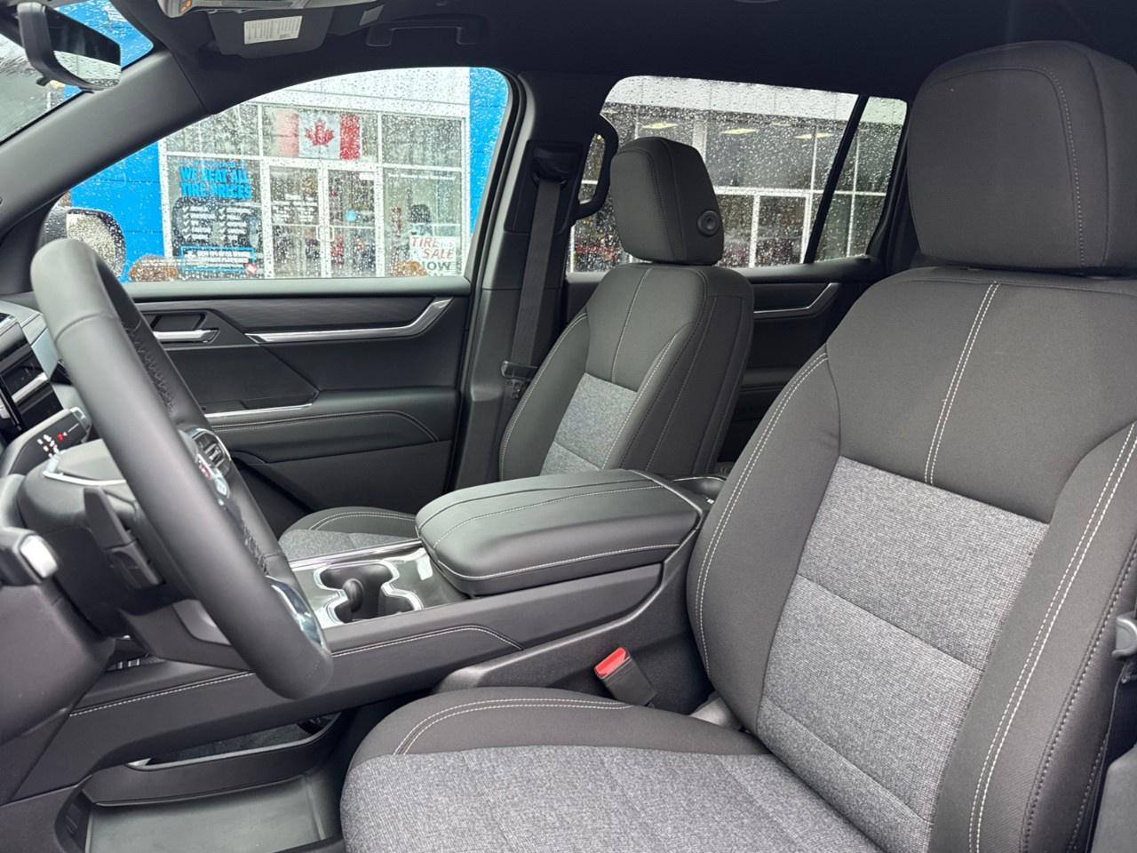 2026 GMC Acadia AWD Elevation Photo