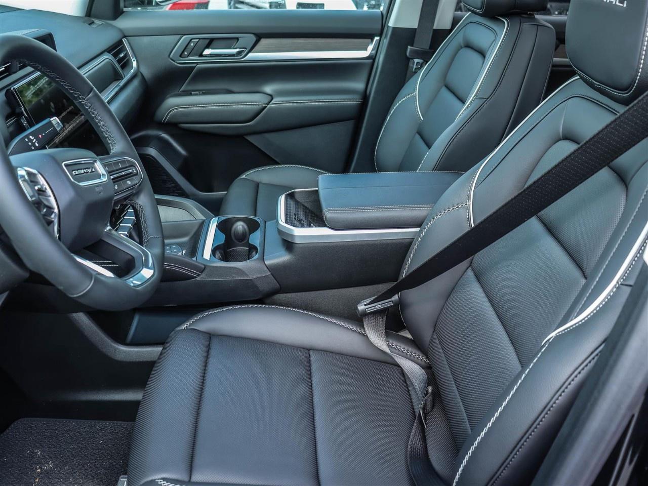 2026 GMC Terrain AWD Denali Photo