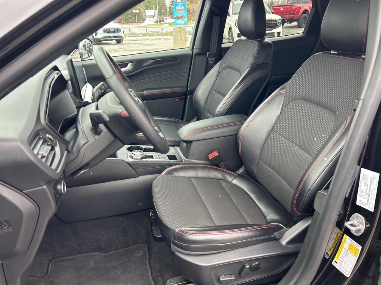 2024 Ford Escape ST-Line 4dr All-Wheel Drive Photo