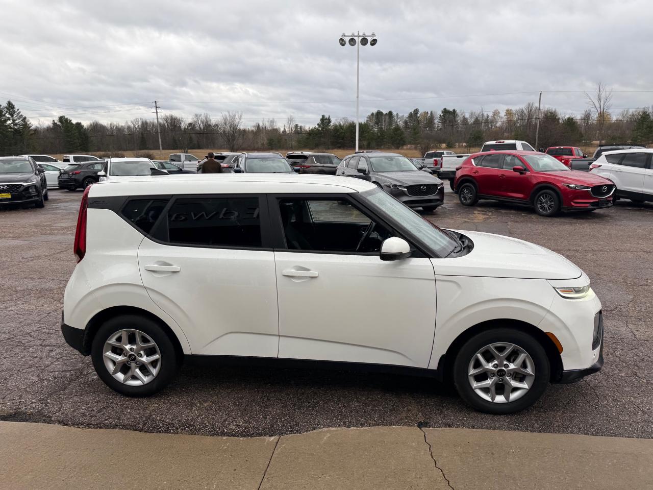2021 Kia Soul EX 4dr Hatchback Photo