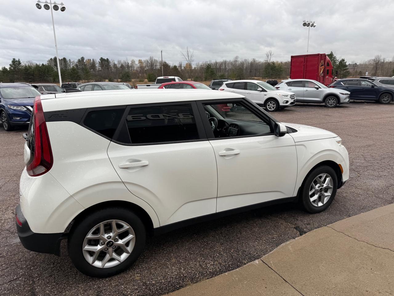 2021 Kia Soul EX 4dr Hatchback Photo