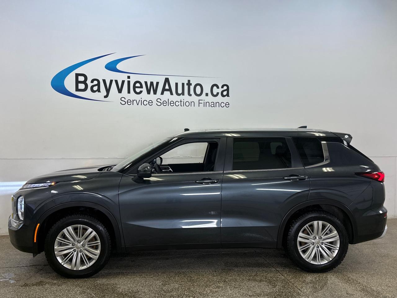 2024 Mitsubishi Outlander SE 4DR S-AWC Photo3