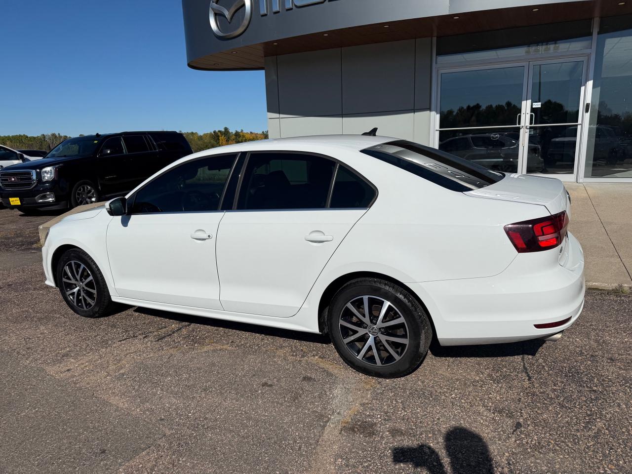 2016 Volkswagen Jetta 1.8 TSI Highline (A6) 4dr Sedan Photo