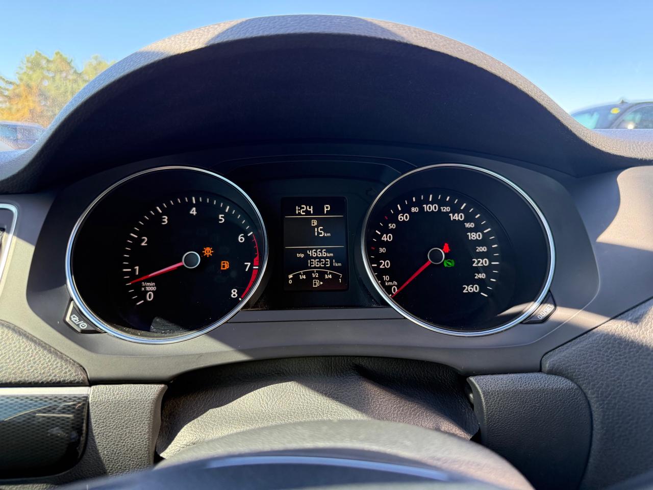 2016 Volkswagen Jetta 1.8 TSI Highline (A6) 4dr Sedan Photo