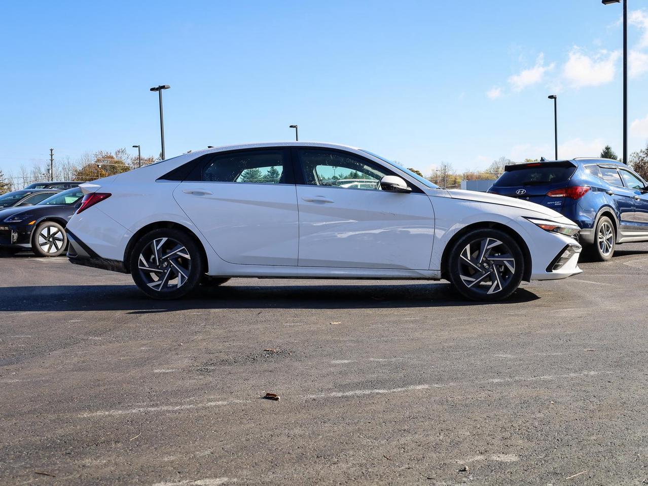 2025 Hyundai Elantra  Photo