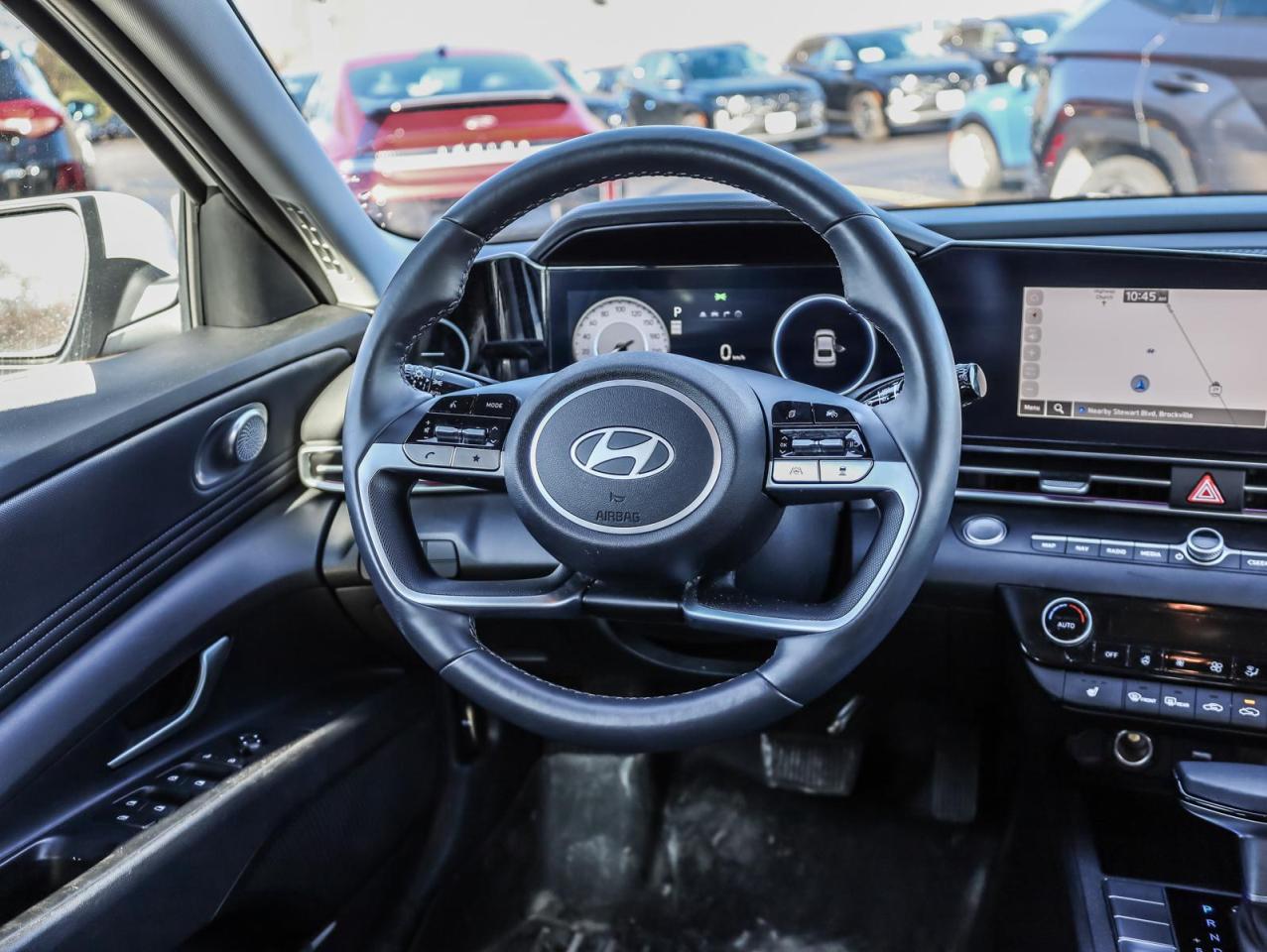 2025 Hyundai Elantra  Photo