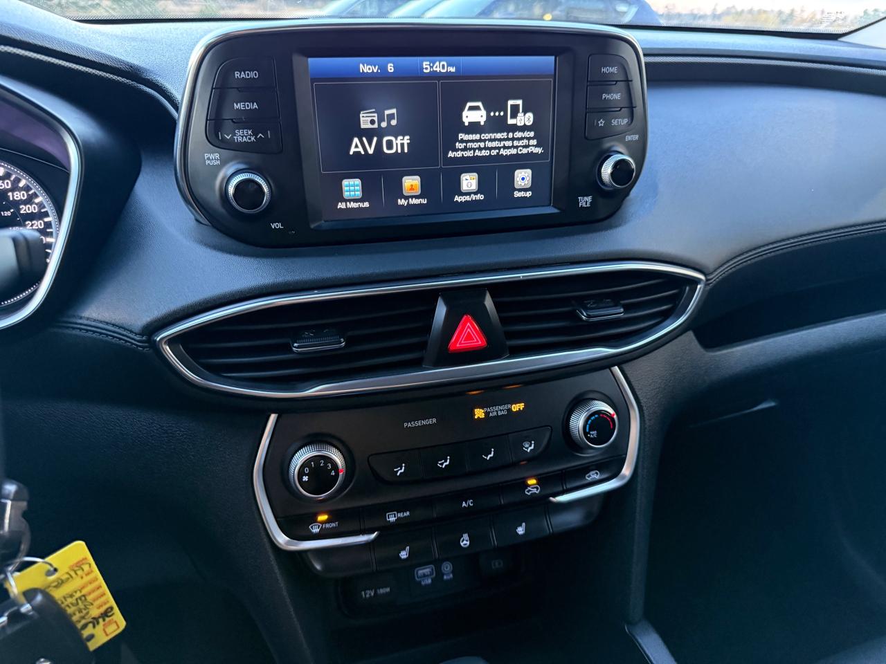 2020 Hyundai Santa Fe Essential 2.4 4dr Front-Wheel Drive Photo