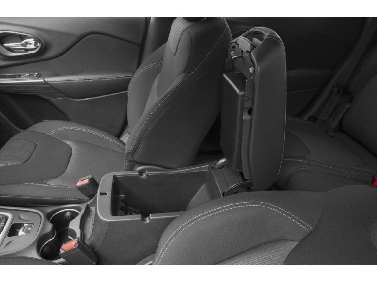 2018 Jeep Cherokee North 4dr 4x4 Photo