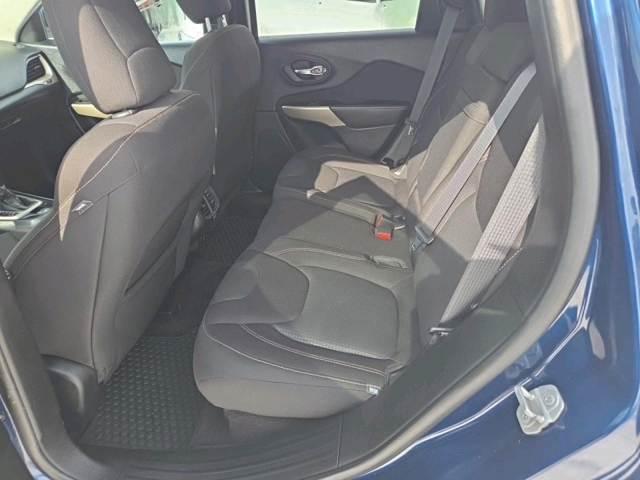 2018 Jeep Cherokee North 4dr 4x4 Photo