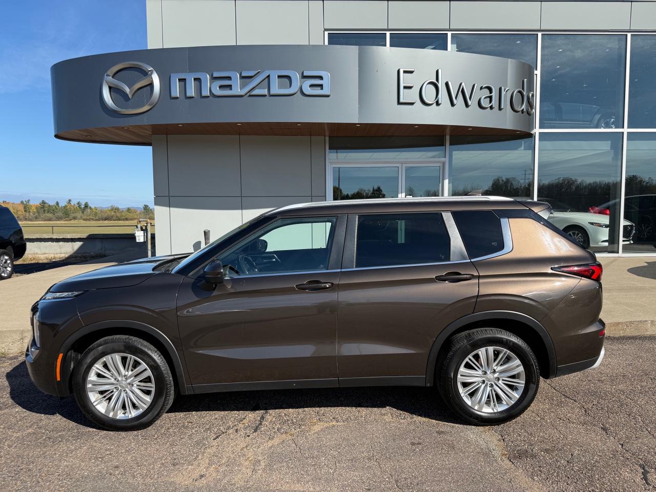 Used 2022 Mitsubishi Outlander SE 4DR S-AWC for sale in Pembroke, ON