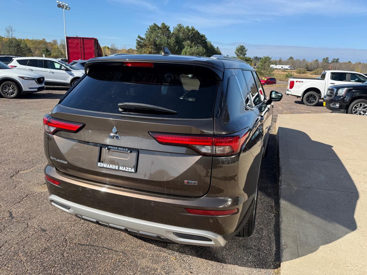 2022 Mitsubishi Outlander SE 4DR S-AWC Photo